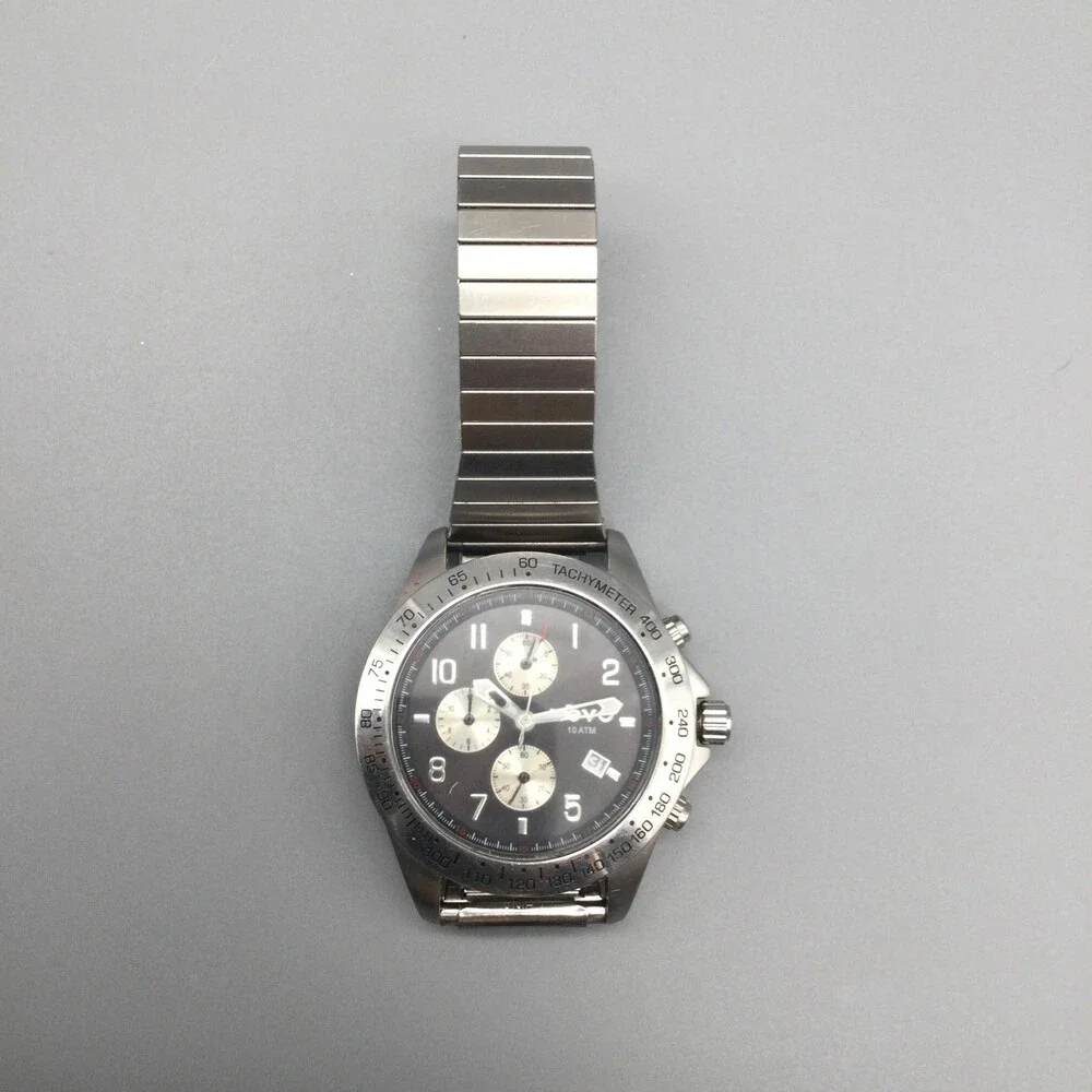 REVO Mens Watch 41mm Black Dial Silver Tone Chronograph RV1004 New Battery